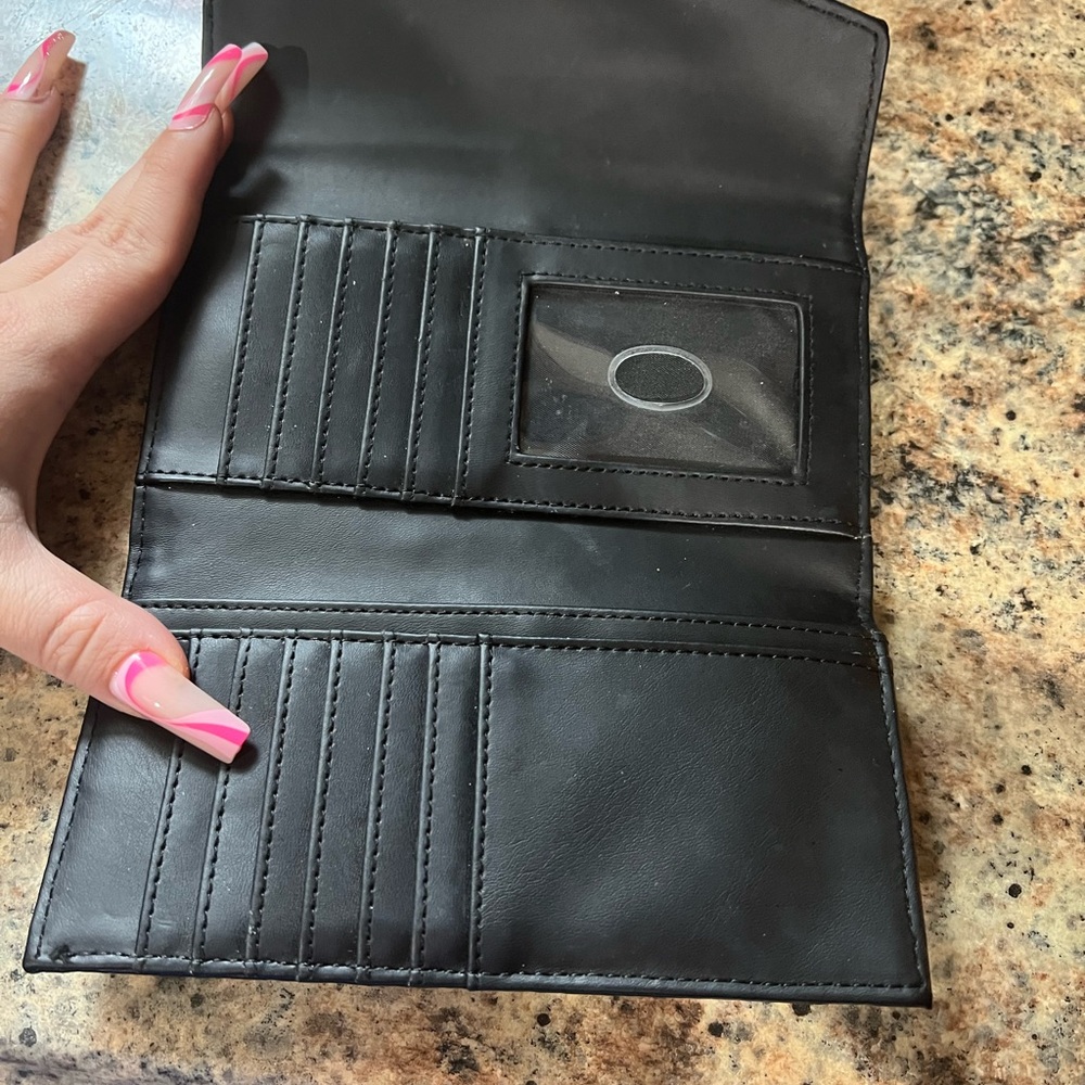 GUESS Black Embossed Wallet - Picture 2 of 3